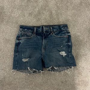 Never worn old navy shorts.